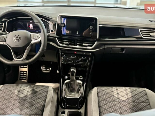 Фольксваген Ті-Рок, об'ємом двигуна 1.4 л та пробігом 0 тис. км за 33635 $, фото 30 на Automoto.ua