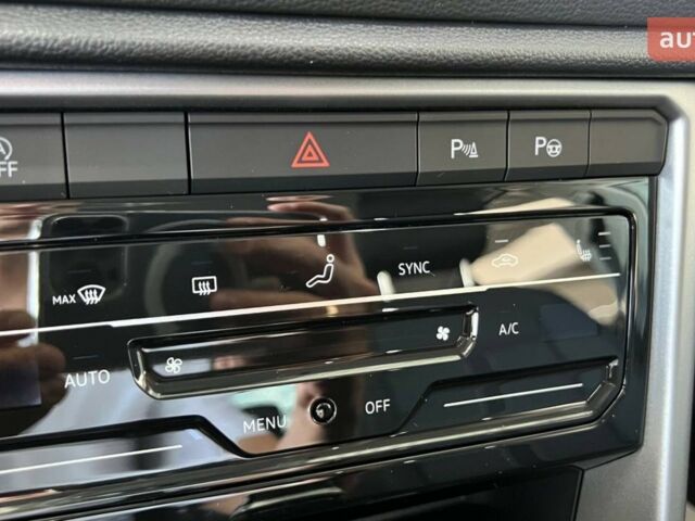 Фольксваген Ти-Рок, объемом двигателя 1.4 л и пробегом 0 тыс. км за 28700 $, фото 19 на Automoto.ua