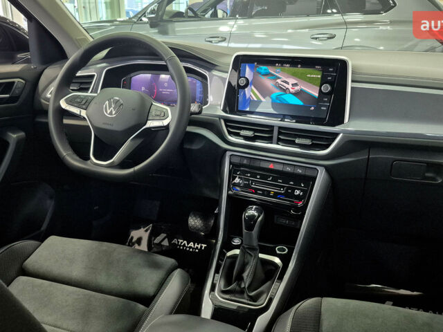 купить новое авто Фольксваген Ти-Рок 2025 года от официального дилера Автодім Атлант на Вацлава Гавела Фольксваген фото