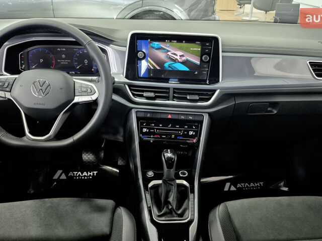 купить новое авто Фольксваген Ти-Рок 2025 года от официального дилера Автодім Атлант на Вацлава Гавела Фольксваген фото
