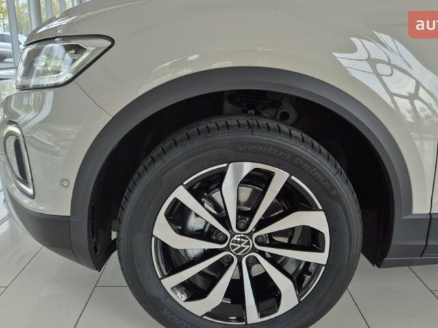 Фольксваген Ти-Рок, объемом двигателя 1.4 л и пробегом 0 тыс. км за 30999 $, фото 9 на Automoto.ua