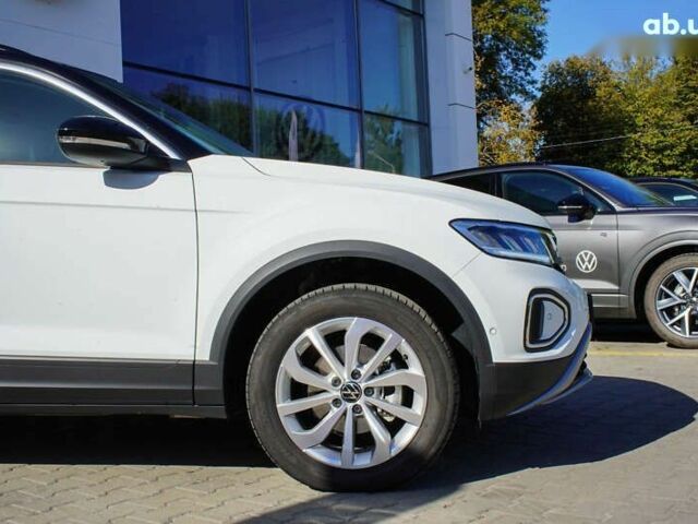 Фольксваген Ті-Рок, об'ємом двигуна 1.4 л та пробігом 8 тис. км за 28920 $, фото 11 на Automoto.ua