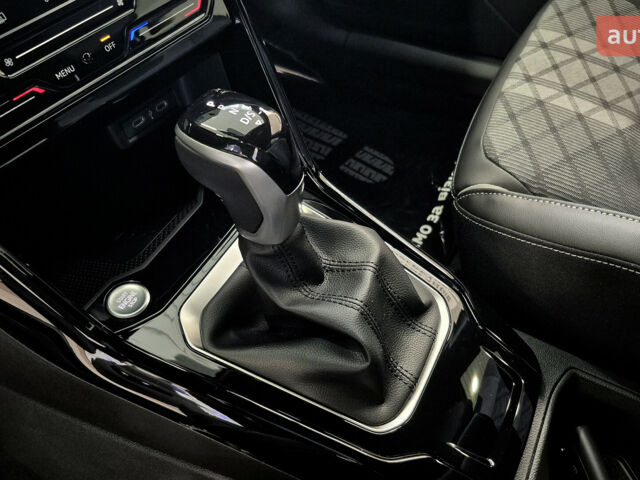 Фольксваген Ті-Рок, об'ємом двигуна 1.4 л та пробігом 0 тис. км за 35065 $, фото 28 на Automoto.ua