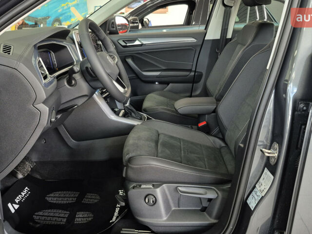 купить новое авто Фольксваген Ти-Рок 2025 года от официального дилера Автодім Атлант на Вацлава Гавела Фольксваген фото