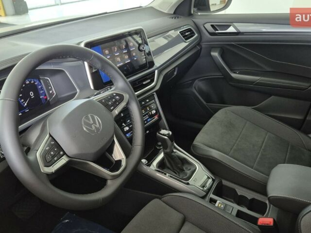 Фольксваген Ти-Рок, объемом двигателя 1.4 л и пробегом 0 тыс. км за 31620 $, фото 20 на Automoto.ua