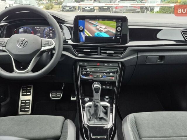 купить новое авто Фольксваген Ти-Рок 2025 года от официального дилера Автодім Атлант на Вацлава Гавела Фольксваген фото