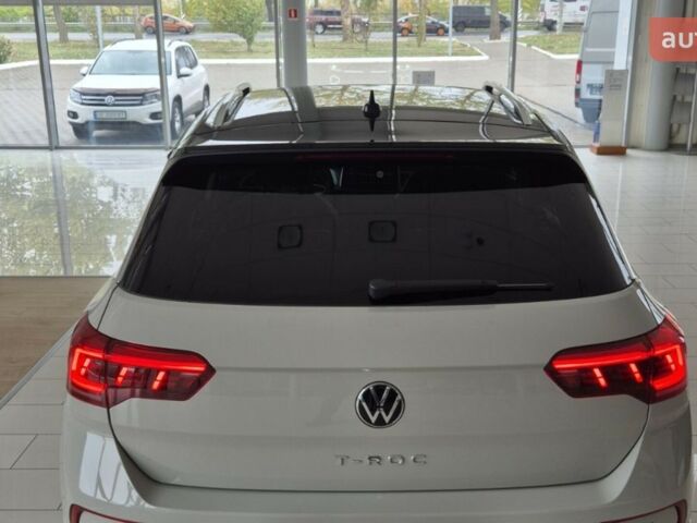 Фольксваген Ти-Рок, объемом двигателя 1.4 л и пробегом 0 тыс. км за 30999 $, фото 5 на Automoto.ua