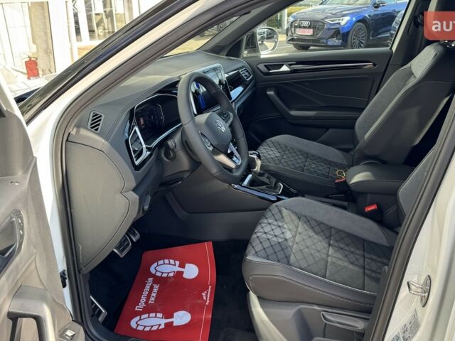 Фольксваген Ті-Рок 2025 у Чернівцях на Automoto.ua Фольксваген Ті-Рок, об'ємом двигуна 1.4 л та пробігом 0 тис. км за 33400 $, фото 21 на Automoto.ua