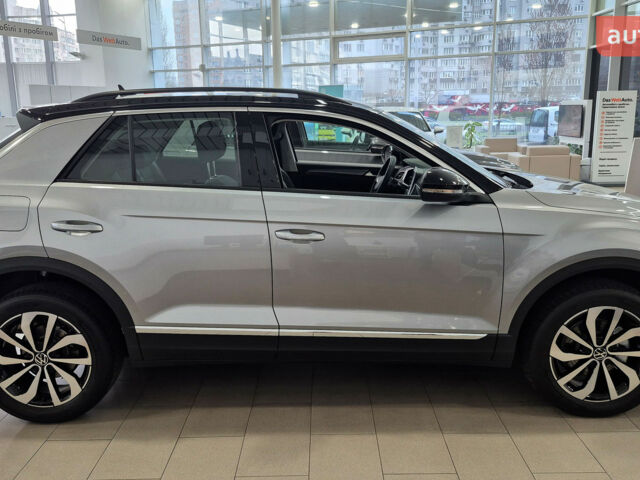 купить новое авто Фольксваген Ти-Рок 2025 года от официального дилера Автодім Атлант на Вацлава Гавела Фольксваген фото