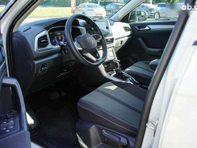 Фольксваген Ті-Рок, об'ємом двигуна 1.4 л та пробігом 8 тис. км за 28920 $, фото 14 на Automoto.ua