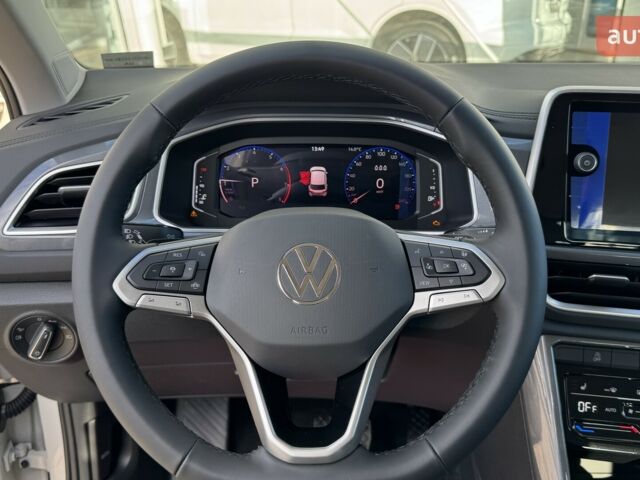 Фольксваген Ті-Рок, об'ємом двигуна 1.4 л та пробігом 0 тис. км за 31500 $, фото 10 на Automoto.ua