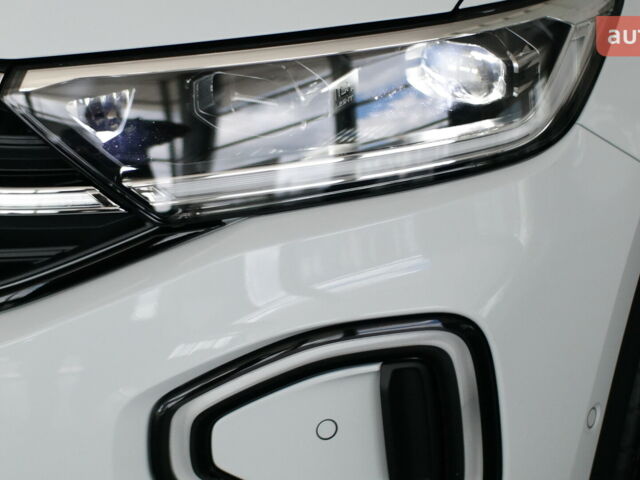 Фольксваген Ті-Рок, об'ємом двигуна 1.4 л та пробігом 0 тис. км за 31666 $, фото 18 на Automoto.ua