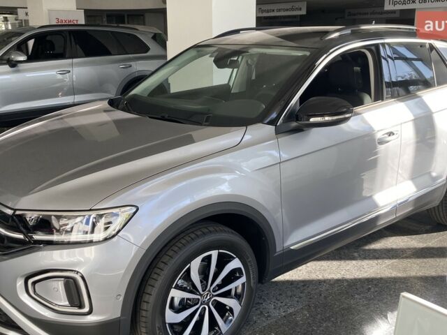 купить новое авто Фольксваген Ти-Рок 2025 года от официального дилера Автодім Атлант на Вацлава Гавела Фольксваген фото