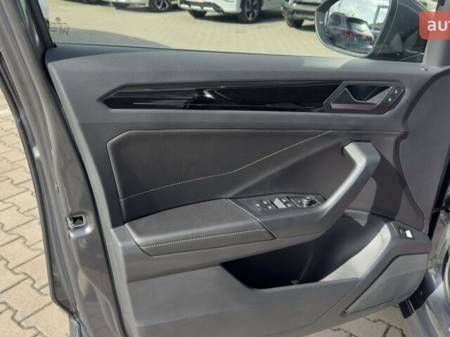 Фольксваген Ті-Рок, об'ємом двигуна 1.4 л та пробігом 0 тис. км за 33970 $, фото 11 на Automoto.ua