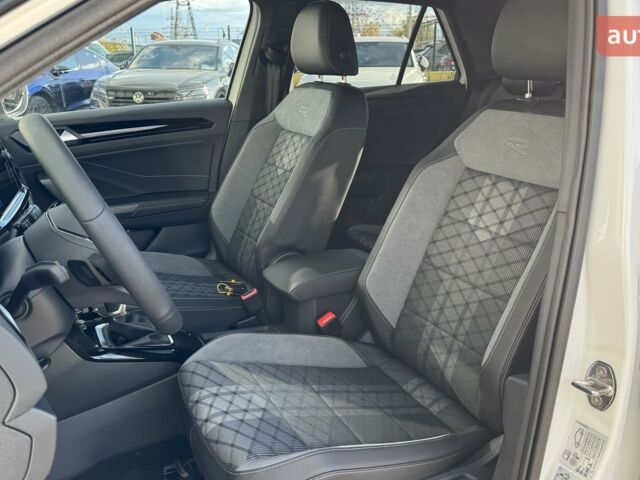 Фольксваген Ті-Рок 2025 у Чернівцях на Automoto.ua Фольксваген Ті-Рок, об'ємом двигуна 1.4 л та пробігом 0 тис. км за 33400 $, фото 22 на Automoto.ua