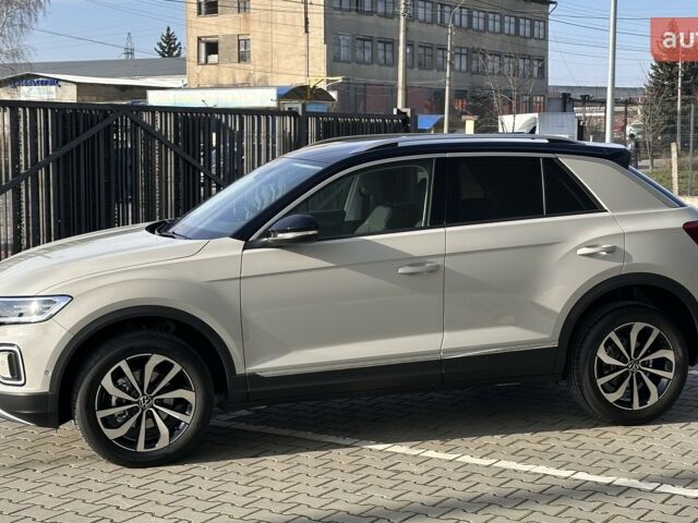 Фольксваген Ти-Рок, объемом двигателя 1.4 л и пробегом 0 тыс. км за 30999 $, фото 8 на Automoto.ua