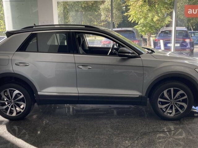 купить новое авто Фольксваген Ти-Рок 2025 года от официального дилера Автодім Атлант на Вацлава Гавела Фольксваген фото