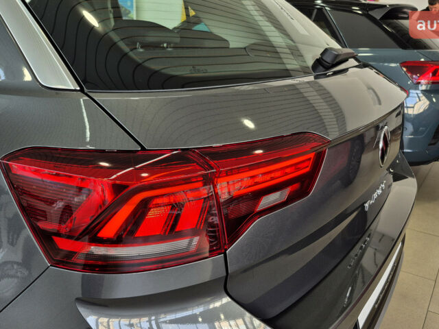 купить новое авто Фольксваген Ти-Рок 2025 года от официального дилера Автодім Атлант на Вацлава Гавела Фольксваген фото