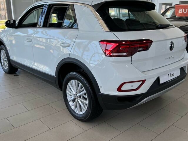 Фольксваген Ти-Рок, объемом двигателя 1.4 л и пробегом 0 тыс. км за 28700 $, фото 5 на Automoto.ua