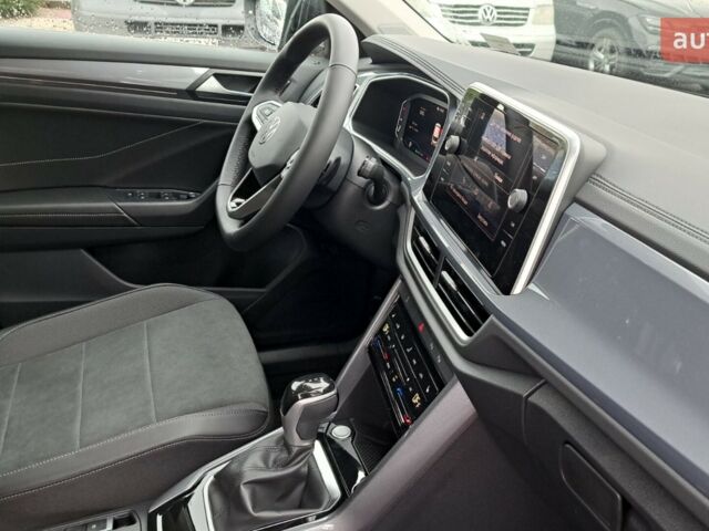 Фольксваген Ти-Рок 2025 в Хмельницком на Automoto.ua Фольксваген Ти-Рок, объемом двигателя 1.4 л и пробегом 0 тыс. км за 31500 $, фото 24 на Automoto.ua