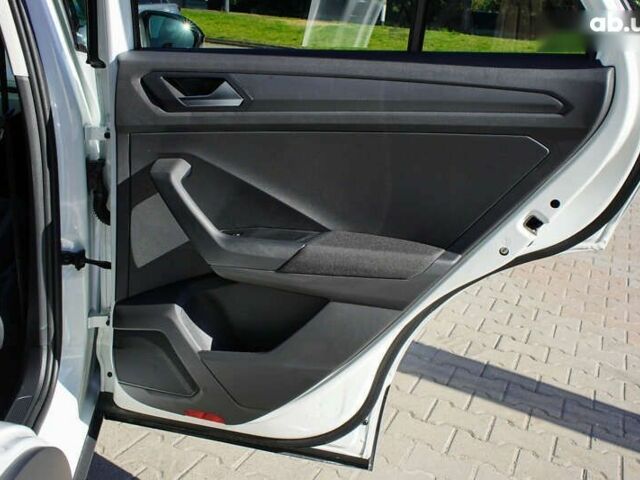 Фольксваген Ті-Рок, об'ємом двигуна 1.4 л та пробігом 8 тис. км за 28920 $, фото 28 на Automoto.ua