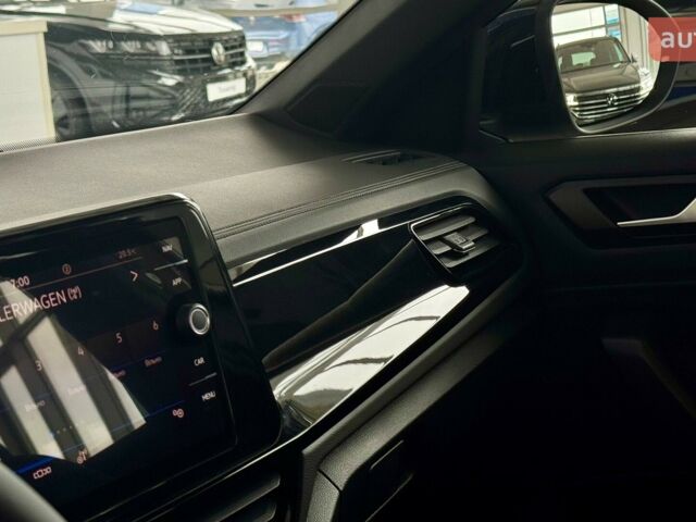 Фольксваген Ти-Рок, объемом двигателя 1.4 л и пробегом 0 тыс. км за 33450 $, фото 12 на Automoto.ua