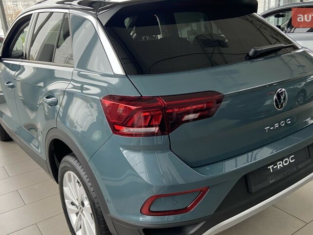 Фольксваген Ти-Рок, объемом двигателя 1.4 л и пробегом 0 тыс. км за 30416 $, фото 2 на Automoto.ua