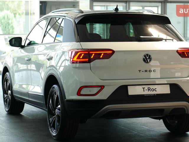 Фольксваген Ті-Рок, об'ємом двигуна 1.4 л та пробігом 0 тис. км за 31666 $, фото 10 на Automoto.ua