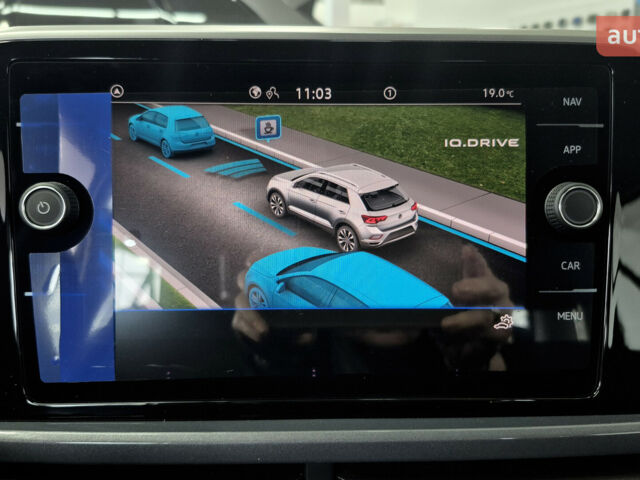 купить новое авто Фольксваген Ти-Рок 2025 года от официального дилера Автодім Атлант на Вацлава Гавела Фольксваген фото