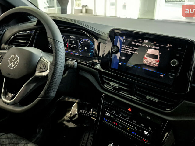 Фольксваген Ті-Рок, об'ємом двигуна 1.4 л та пробігом 0 тис. км за 35065 $, фото 16 на Automoto.ua