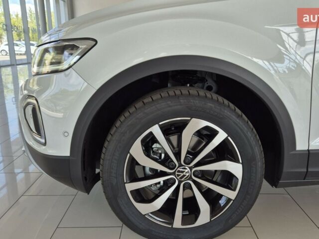 Фольксваген Ти-Рок, объемом двигателя 1.4 л и пробегом 0 тыс. км за 30999 $, фото 8 на Automoto.ua