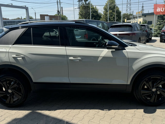 Фольксваген Ті-Рок, об'ємом двигуна 1.4 л та пробігом 0 тис. км за 31500 $, фото 5 на Automoto.ua