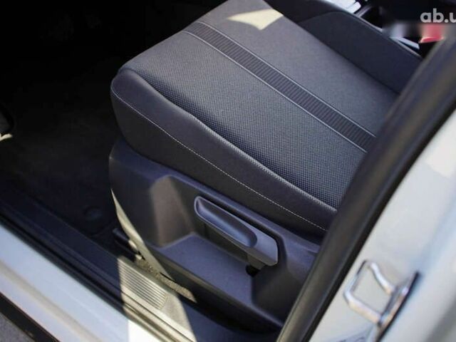 Фольксваген Ті-Рок, об'ємом двигуна 1.4 л та пробігом 8 тис. км за 28920 $, фото 13 на Automoto.ua