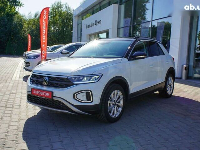 Фольксваген Ті-Рок, об'ємом двигуна 1.4 л та пробігом 8 тис. км за 28920 $, фото 3 на Automoto.ua