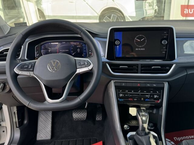 Фольксваген Ти-Рок, объемом двигателя 1.4 л и пробегом 0 тыс. км за 31500 $, фото 13 на Automoto.ua