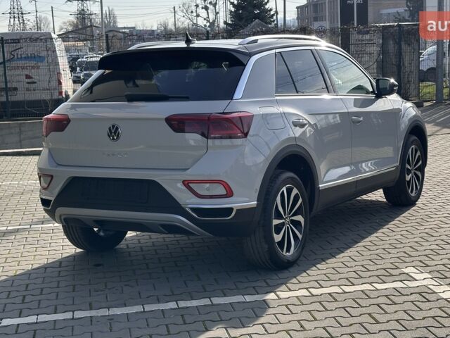 Фольксваген Ти-Рок, объемом двигателя 1.4 л и пробегом 0 тыс. км за 30999 $, фото 7 на Automoto.ua