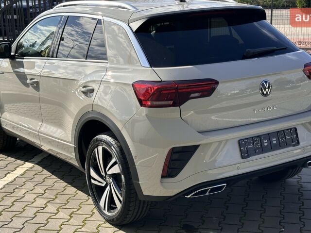 Фольксваген Ти-Рок, объемом двигателя 1.4 л и пробегом 0 тыс. км за 31999 $, фото 9 на Automoto.ua