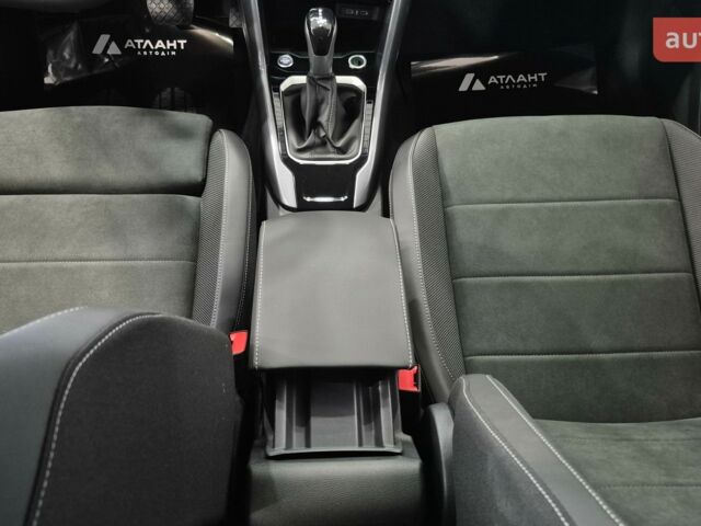 купить новое авто Фольксваген Ти-Рок 2025 года от официального дилера Автодім Атлант на Вацлава Гавела Фольксваген фото