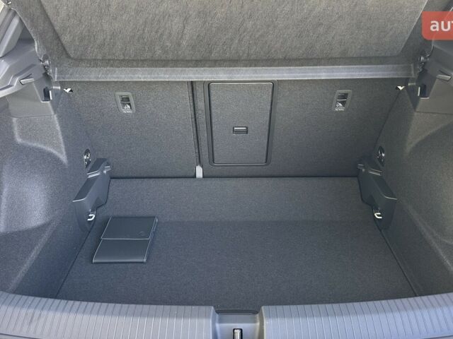 Фольксваген Ти-Рок, объемом двигателя 1.4 л и пробегом 0 тыс. км за 31999 $, фото 26 на Automoto.ua