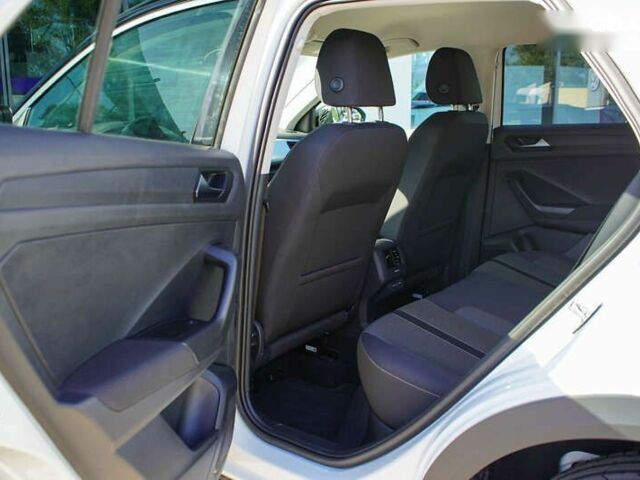 Фольксваген Ті-Рок, об'ємом двигуна 1.4 л та пробігом 8 тис. км за 28920 $, фото 25 на Automoto.ua