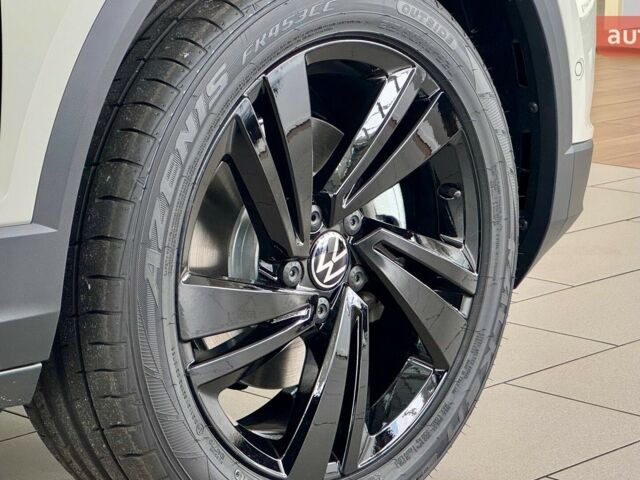 Фольксваген Ти-Рок, объемом двигателя 1.4 л и пробегом 0 тыс. км за 33450 $, фото 22 на Automoto.ua