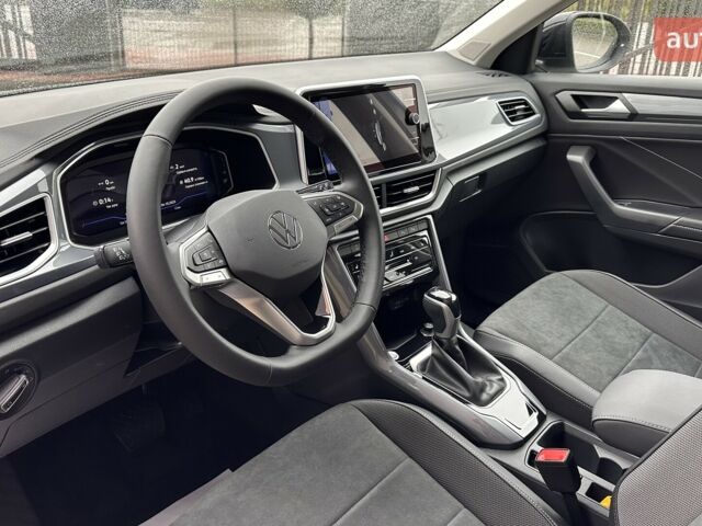 Фольксваген Ти-Рок, объемом двигателя 1.4 л и пробегом 0 тыс. км за 30999 $, фото 14 на Automoto.ua