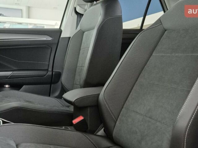 Фольксваген Ти-Рок, объемом двигателя 1.4 л и пробегом 0 тыс. км за 30999 $, фото 19 на Automoto.ua