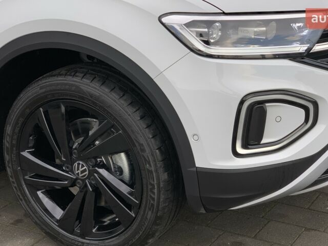 Фольксваген Ти-Рок, объемом двигателя 1.4 л и пробегом 0 тыс. км за 32778 $, фото 1 на Automoto.ua