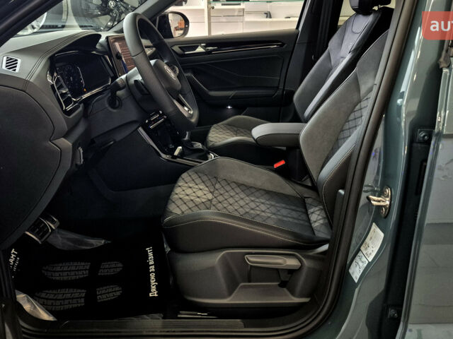 Фольксваген Ті-Рок, об'ємом двигуна 1.4 л та пробігом 0 тис. км за 35065 $, фото 14 на Automoto.ua