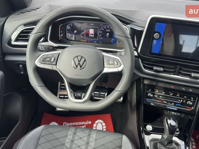 Фольксваген Ті-Рок, об'ємом двигуна 1.4 л та пробігом 0 тис. км за 33970 $, фото 13 на Automoto.ua