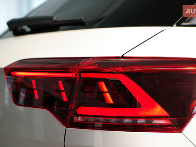 Фольксваген Ті-Рок, об'ємом двигуна 1.4 л та пробігом 0 тис. км за 31666 $, фото 11 на Automoto.ua