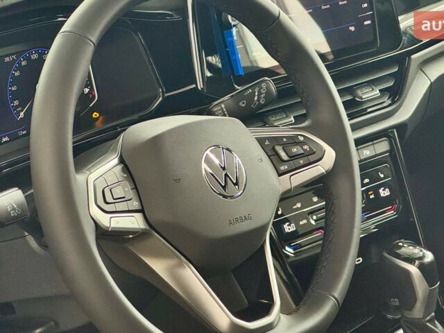 Фольксваген Ти-Рок, объемом двигателя 1.4 л и пробегом 0 тыс. км за 33450 $, фото 24 на Automoto.ua