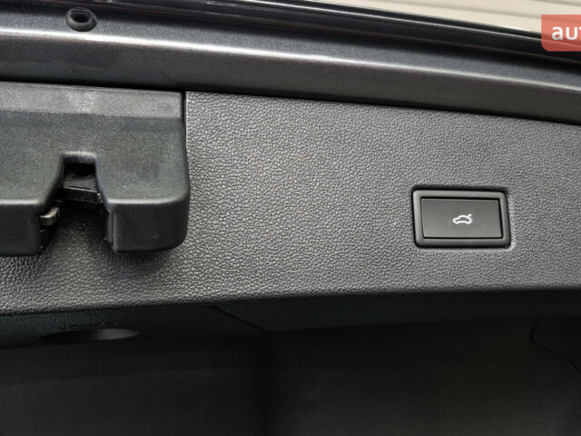 купить новое авто Фольксваген Ти-Рок 2025 года от официального дилера Автодім Атлант на Вацлава Гавела Фольксваген фото