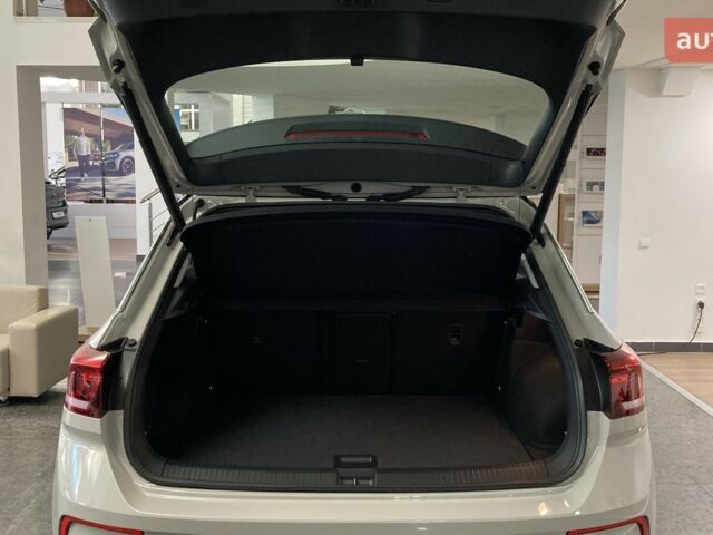 купить новое авто Фольксваген Ти-Рок 2025 года от официального дилера Автодім Атлант на Вацлава Гавела Фольксваген фото